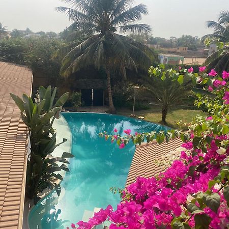 Hotel Le Clos Des Papillons ซาลี ปอร์ตูดัล ภายนอก รูปภาพ
