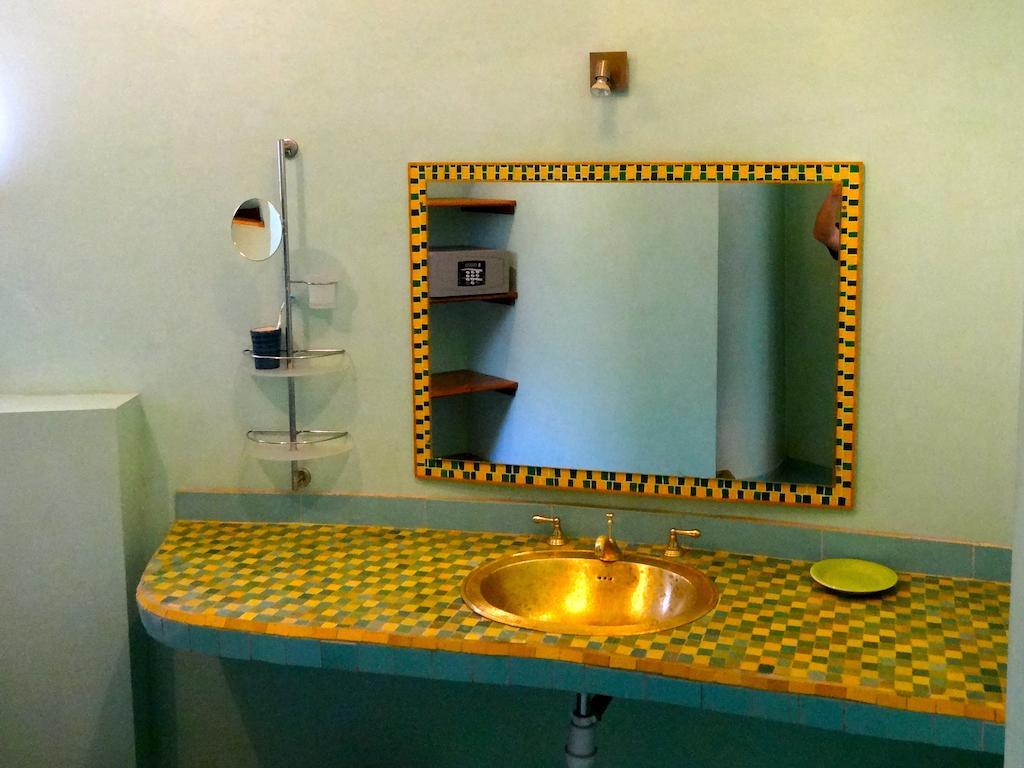 Hotel Le Clos Des Papillons ซาลี ปอร์ตูดัล ห้อง รูปภาพ
